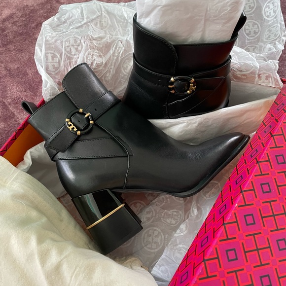 Tory Burch boots🪷 - Picture 5 of 6
